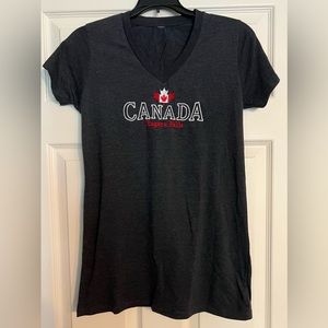 Canada V-neck tee short sleeve shirt Niagara Falls vacation tourist destination